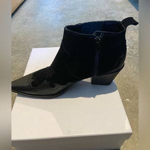 Zara suede ankle boots